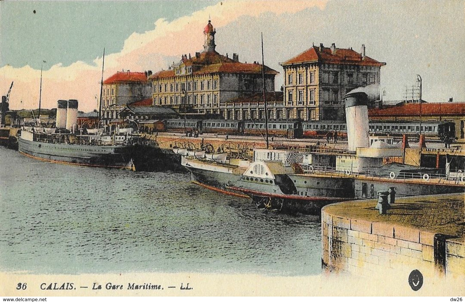 Calais - La Gare Maritime - Bateaux à Quai (bateau à Aubes) - Carte Colorisée LL N° 36 - Calais