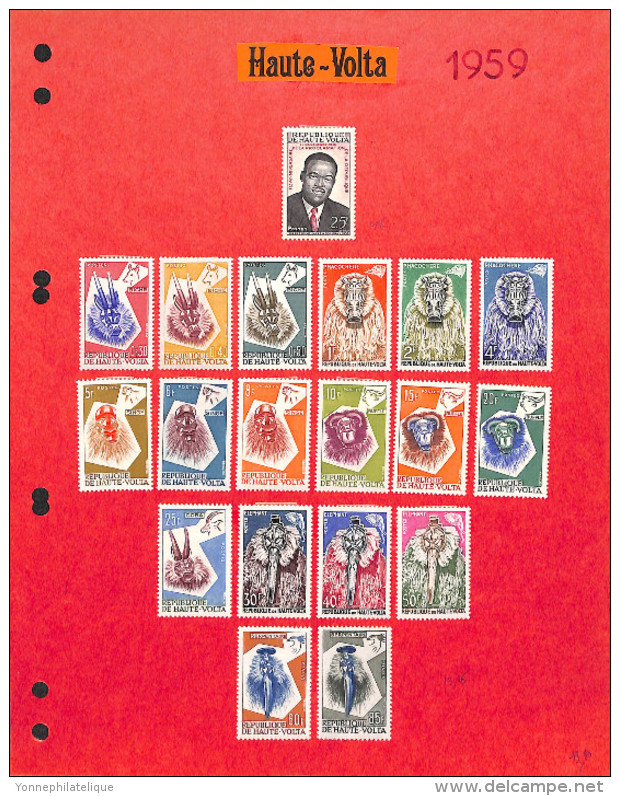 Très Belle Collection en album - Burkina Faso ( Haute Volta ) - timbres sur charnières très propres - blocs - timbres or