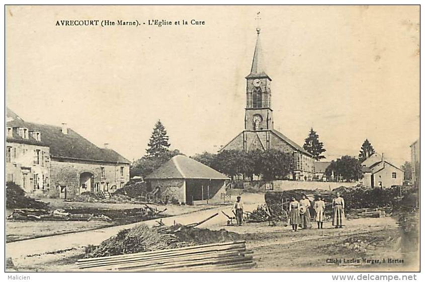 -ref- L841- Haute Marne - Avrecourt - Eglise Et Cure -  Carte Bon Etat - - Autres & Non Classés