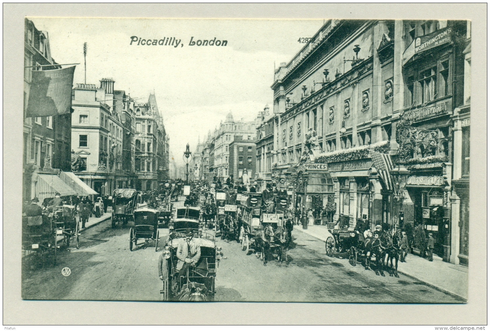 Great Britain - Postcard London - Piccadilly - Many Carriages / Horse Power - Piccadilly Circus