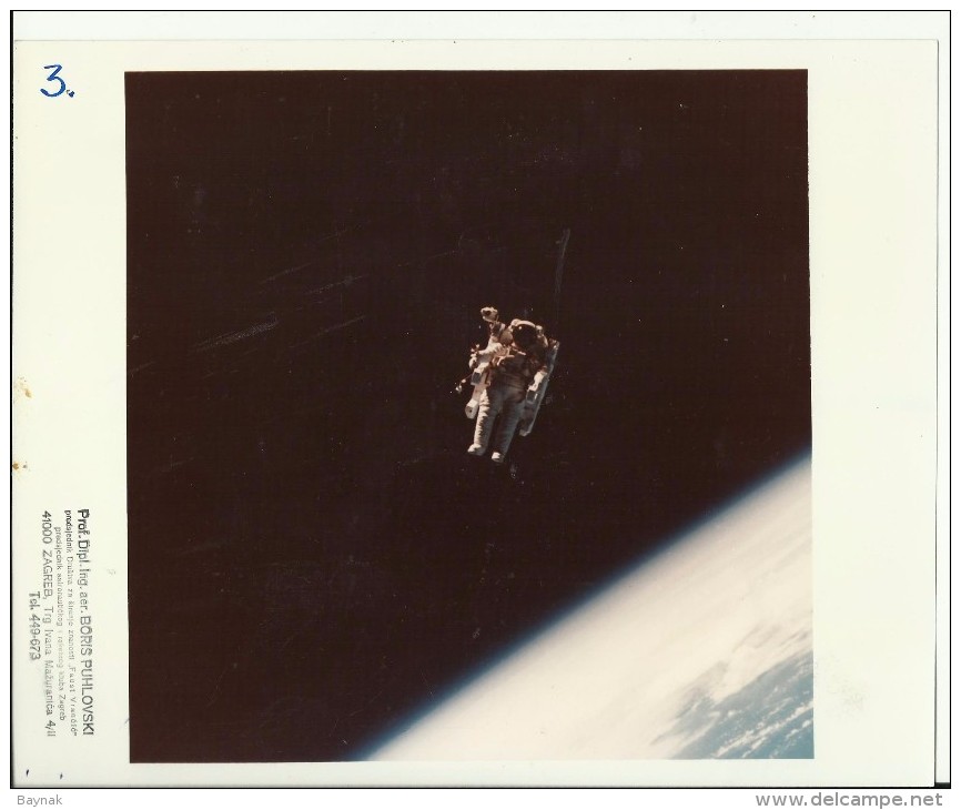 ROBERT STEWART  --  ASTRONAUT, SPACE FLIGHT TO MOON  --  PHOTO   25,4 Cm X 20,2 Cm  --  2 X SCAN - Aviation