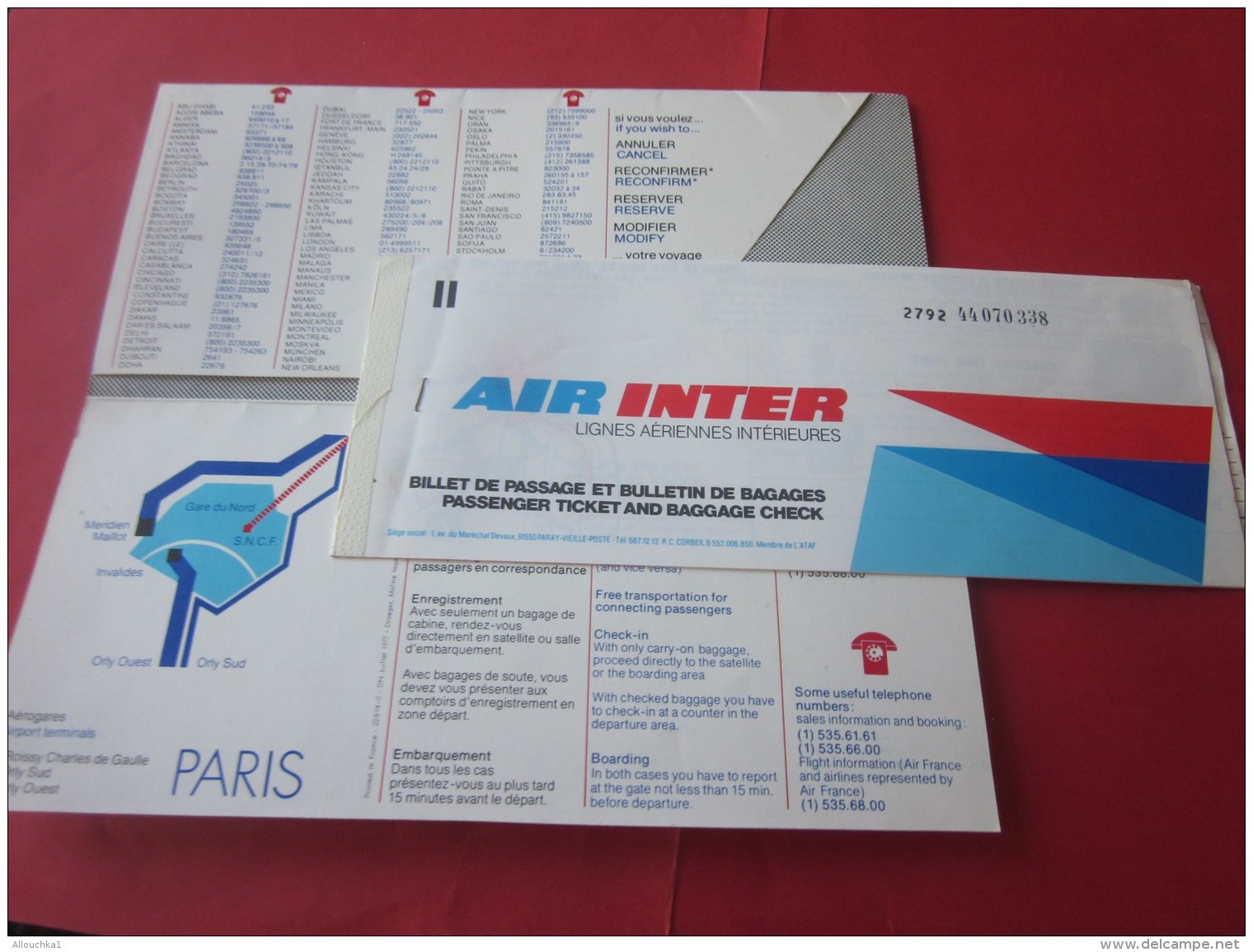 BILLET EMBARQUEMENT AVION AIR INTER TITRE TRANSPORT TICKET LIGNE AERIENNE  TOULON/PARIS  AIRPORT 1978 - Europe