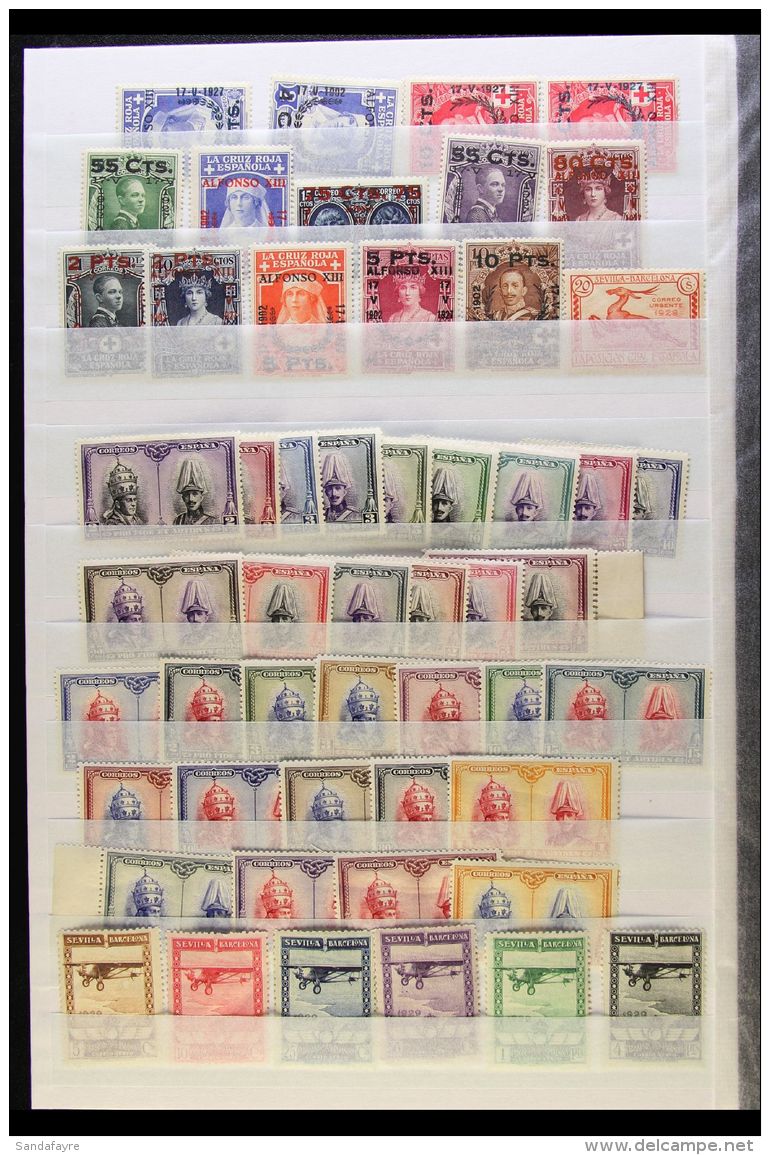 1909-1977 BEAUTIFUL COLLECTION WITH MANY LOVELY MINT SETS An Extensive Collection With Most Of The Stamps Being... - Other & Unclassified