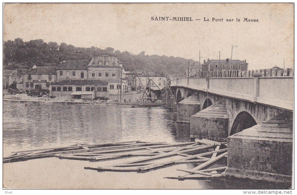 CPA SAINT MIHIEL LE PONT SUR LA MEUSE - Saint Mihiel