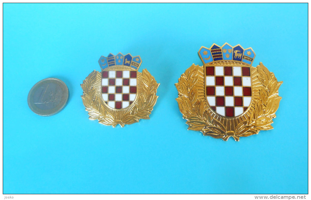 CROATIAN POLICE - Large Enamel Hat And Beret Badge By IKOM * Set Of 2. * Gendarmerie Gendarmeria Policia Polizei Polizia - Police & Gendarmerie