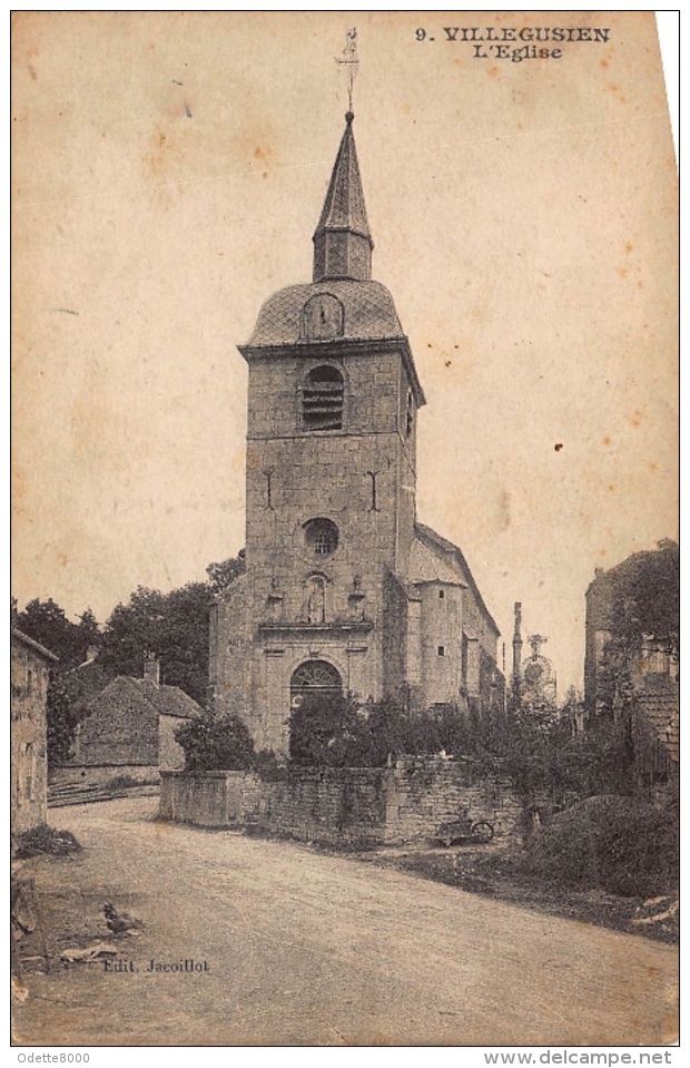 Villegusien    L'eglise    Langres       A 2230 - Langres