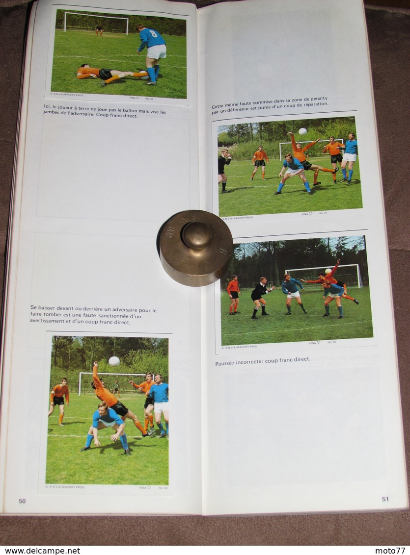 RARE Album collecteur images vignettes - Carburant FINA - FOOT - 1972 - complet