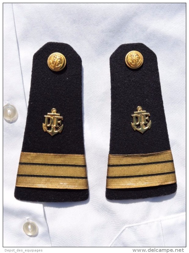 DOUANES MARITIMES : RARE Ancien ENSEMBLE PILOTE : UNIFORME + CASQUETTE + INSIGNE - Police & Gendarmerie