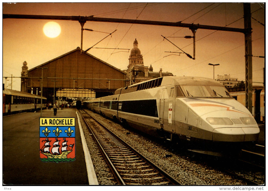 17 - LA ROCHELLE - Gare - Train - TGV - La Rochelle