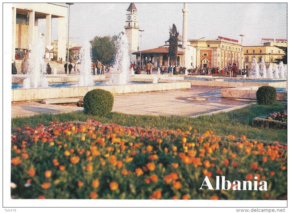 ALBANIE---ALBANIA--pamje Nga Tirana--view Of Tirana---voir 2 Scans - Albanie