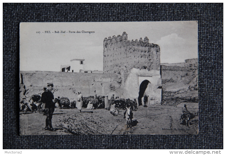 FEZ - Bab Ziaf, La Porte Des Charognes. - Fez (Fès)