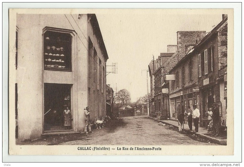 22 CALLAC   La Rue De L'Ancienne Poste                    Fd79 - Callac