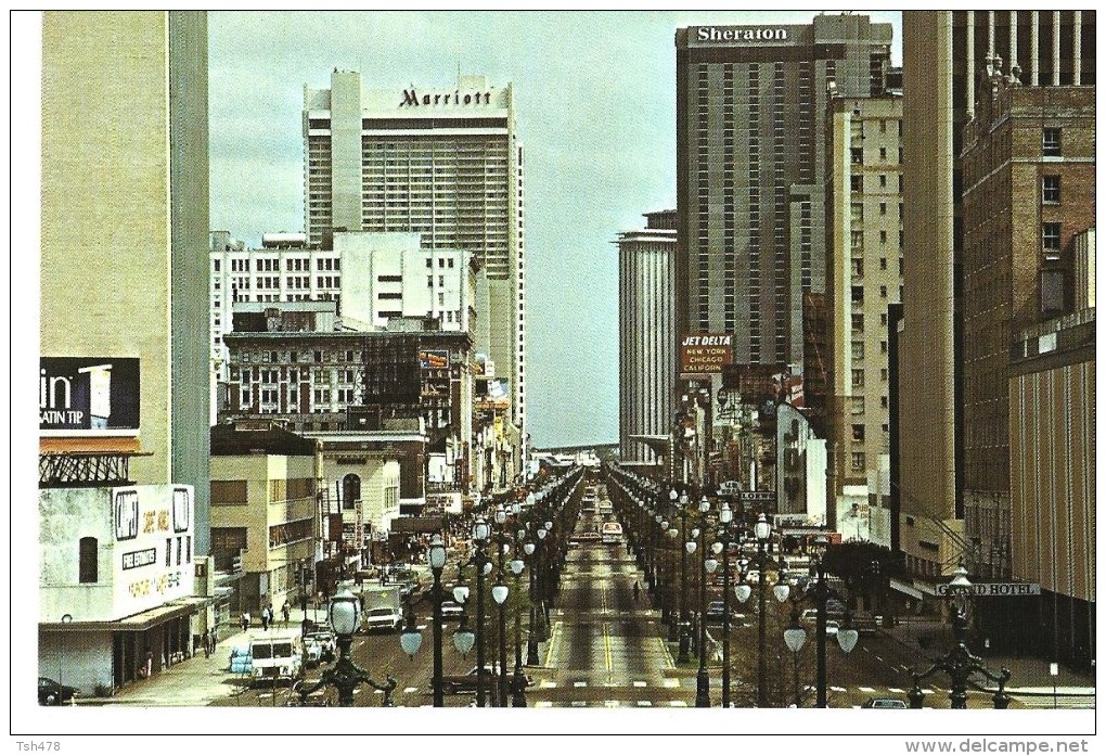 LOUISIANA---NEW ORLEANS---canal Street---voir 2 Scans - New Orleans