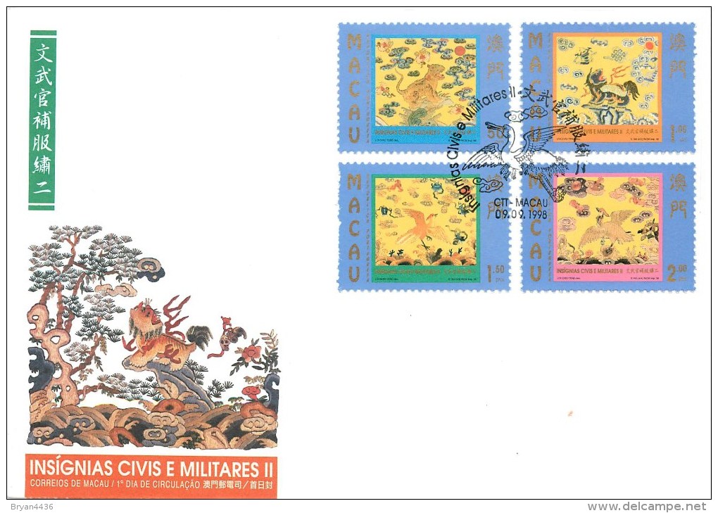 CHINE - MACAU - SERIE De 4 TIMBRES SUR FRAGMENT DE LETTRE - 1998 - "INSIGNES MILITAIRES" - Série. - Brieven En Documenten