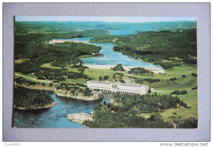 Centrale Hydroélectrique De L'Alcan à SHIPSHAWW, Rivière Saguenay (CANADA, Québec) - Saguenay