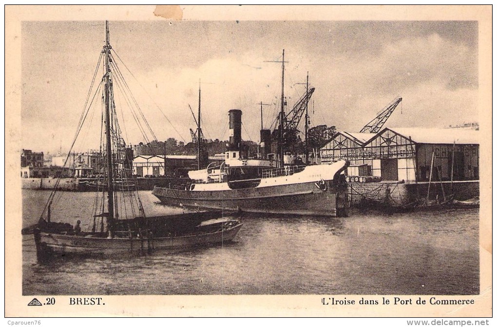 C P A Brest  " Iroise " Dans Le Port Union Maritime Française Dans Le Port - Tugboats