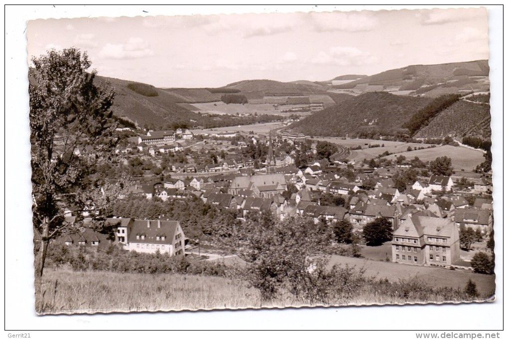 5940 LENNESTADT - ALTENHUNDEM, Panorama, Rücks. Kl. Klebereste - Lennestadt