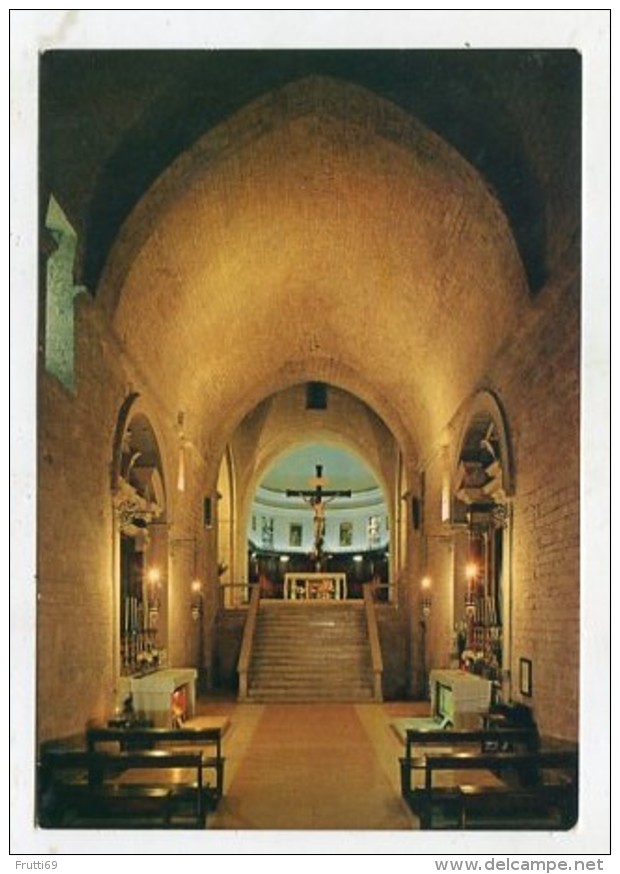 CHRISTIANITY  - AK280578  Eremo Di Ponte Avellana / Pesaro - La Chiesa - Kerken En Kloosters