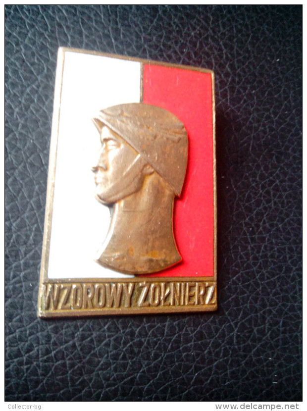 Polish Army Exemplary Soldier Wzorowy &#379;o&#322;nierz 1950s Brass Enamel POLAND POST WWII 1950 GOLD VERSION PIN RARIT - Other & Unclassified