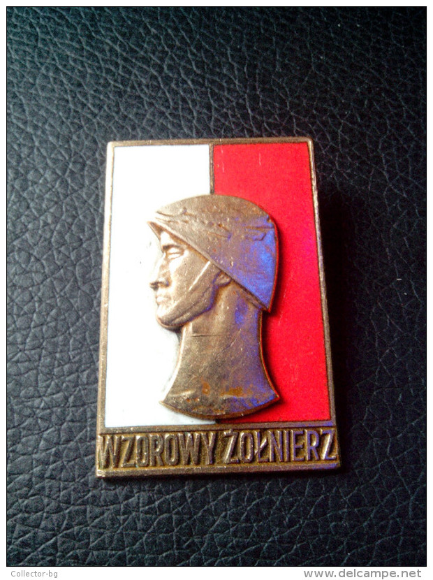 Polish Army Exemplary Soldier Wzorowy &#379;o&#322;nierz 1950s Brass Enamel POLAND POST WWII 1950 GOLD VERSION PIN RARIT - Altri & Non Classificati