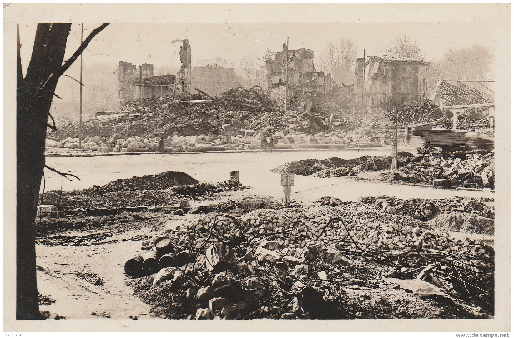 Caen - 1944 1945 Place Du 36° R.I. Casene Hamelin - Scan Recto-verso - Caen