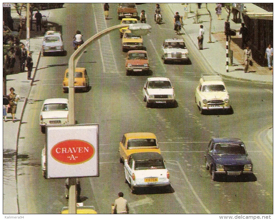 CHYPRE  /  NICOSIA  /  MAKARIOS  III  AVENUE   (  Automobiles Années 70 + Publicité " Cigarettes  CRAVEN  A " ) - Chypre