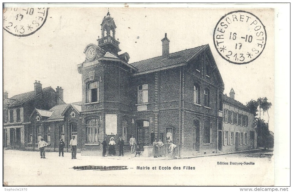 NORD - 59  - SAINT PIERREBROUCK Près De Grande Synthe Et De Dunkerque - Mairie Et école Des Filles - Grande Synthe