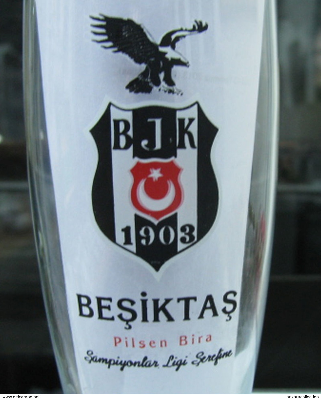 AC - BESIKTAS SPORTS CLUB FOOTBALL - SOCCER PLSEN BEER GLASS IN HONOR OF UEFA CHAMPIONS LEAGUE FROM TURKEY - Verres