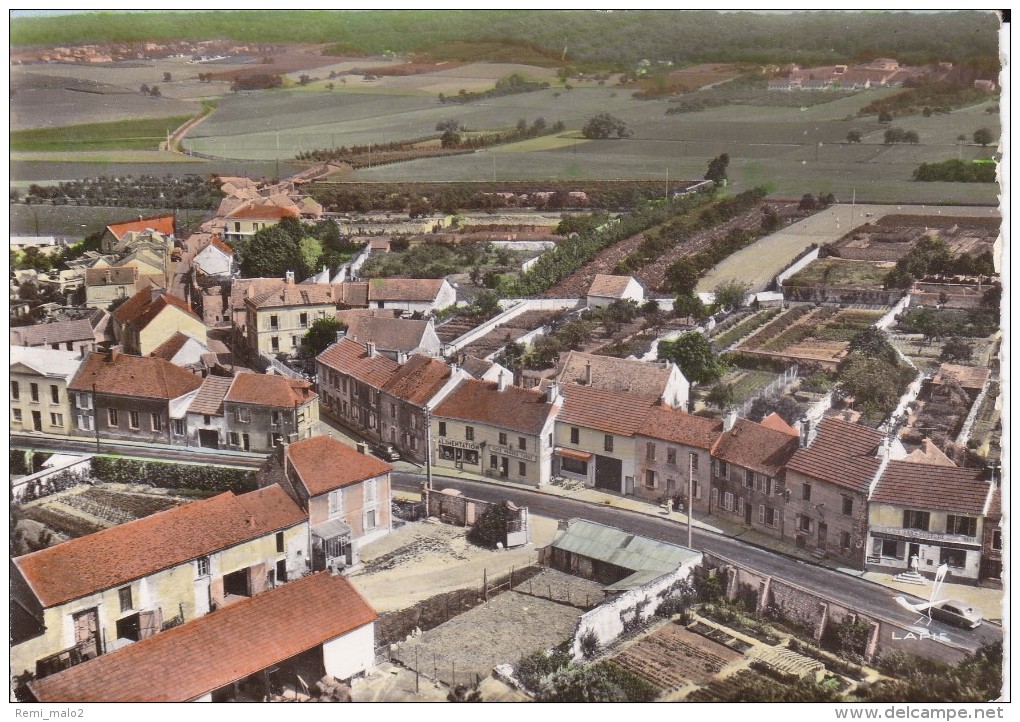 CPSM     En Avion Au Dessus De....SAINT NOM LA BRETECHE 78   Vue Panoramique - St. Nom La Breteche