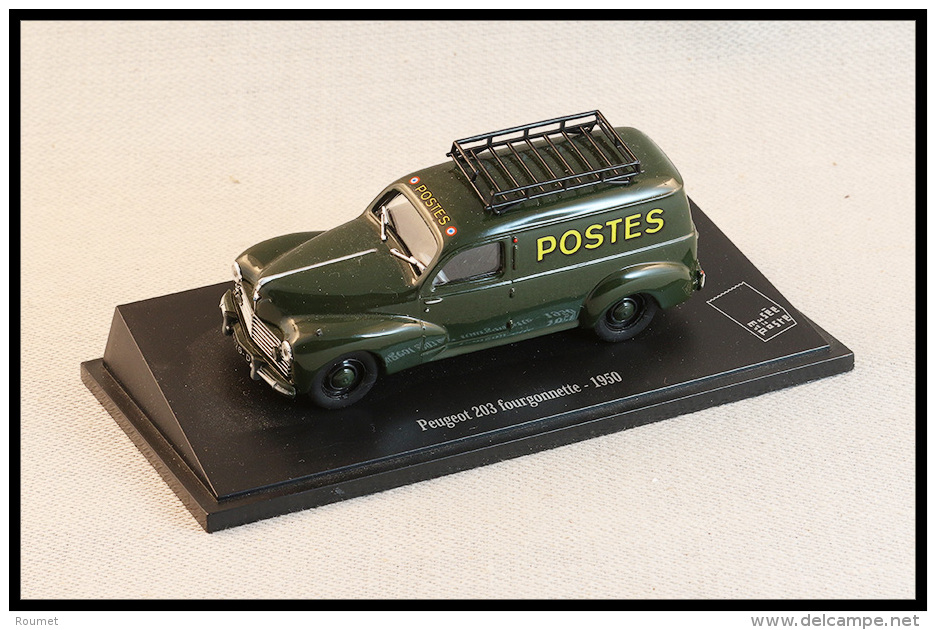 Voitures. "Peugeot 203 Fourgonnette 1950", éd. Musée De La Poste, Petit Défaut Sur La Galerie Mais - Stamp Boxes