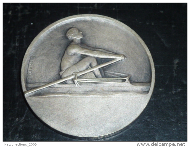 MEDAILLE EN BRONZE NEUVE SUR L'AVIRON DANS SON ECRIN  - AVIRON SPORT - Rowing