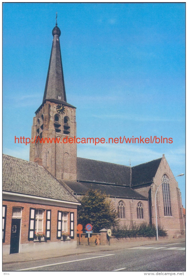 Sint Valentinuskerk Poppel - Ravels