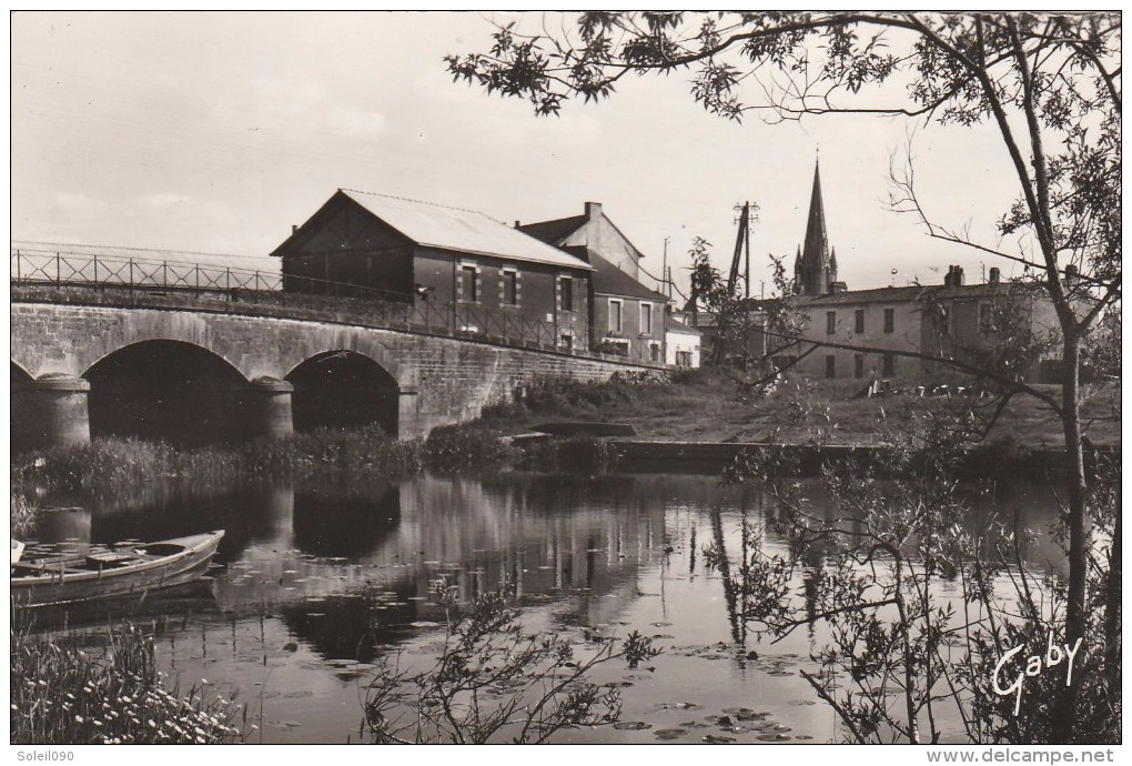 CP  44  ST -PHILBERT -DE- GRAND- LIEU    11   Le  Pont  Sur  La  Boulogne - Saint-Philbert-de-Grand-Lieu