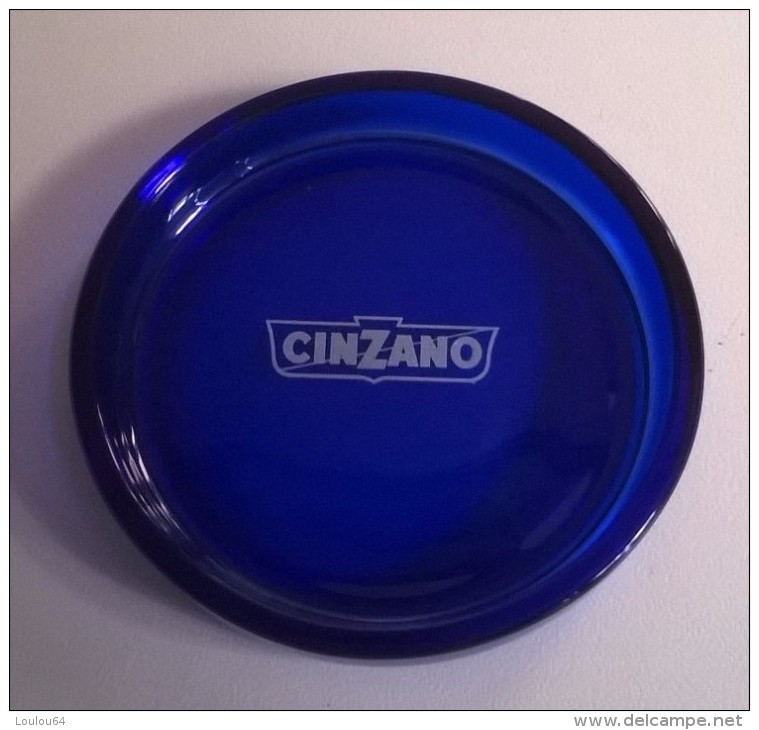 Cendrier Cinzano - Made In Italy - En Superbe état - - Verre