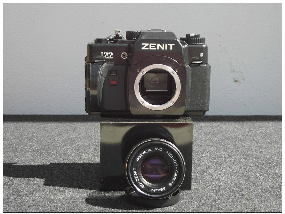 ZENIT 122 (URSS) - Cámaras Fotográficas