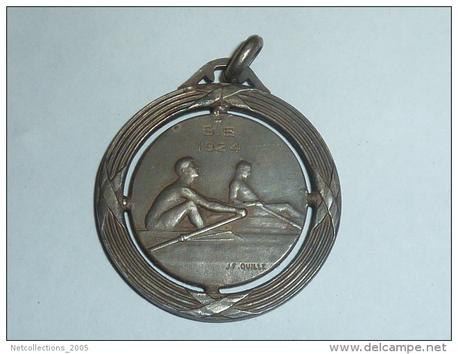 MEDAILLE AVIRON GLORIA VICTRIX GRAVEUR; J.F QUILLE - S.E 1924 - SUPERBE MEDAILLE AVIRON SPORT - Rowing