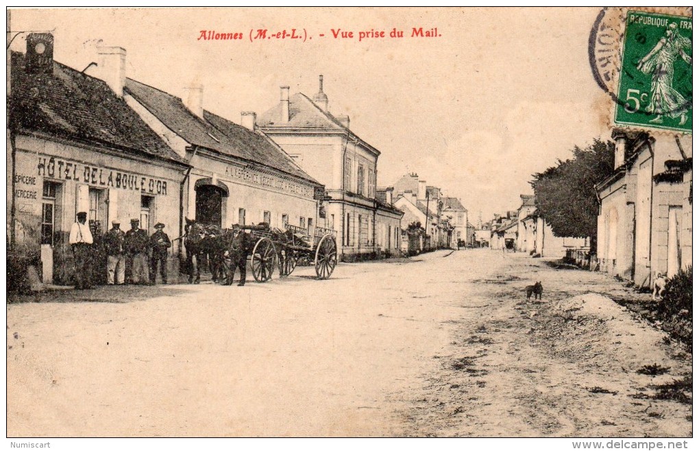 Allonnes.. Animée Hôtel De La Boule D'Or épicerie Mercerie Attelages - Allonnes