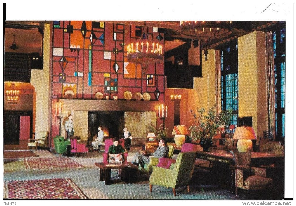 CALIFORNIA--- YOSEMITE NATIONAL PARK---the Great Lounge Of The Ahwahnee Hotel--voir 2 Scans - Yosemite