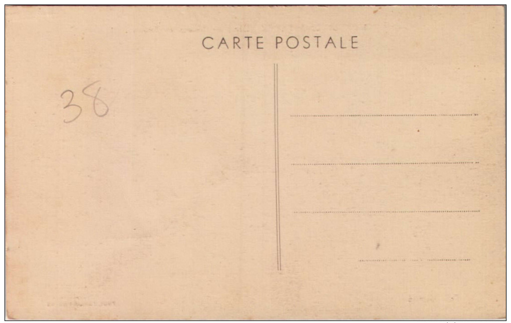 MONESTIER  DU PERCY /ECOLE /MAIRIE/ TRAIT  VERTICAL  CAUSE  SCAN / LOT 1656 - Autres & Non Classés