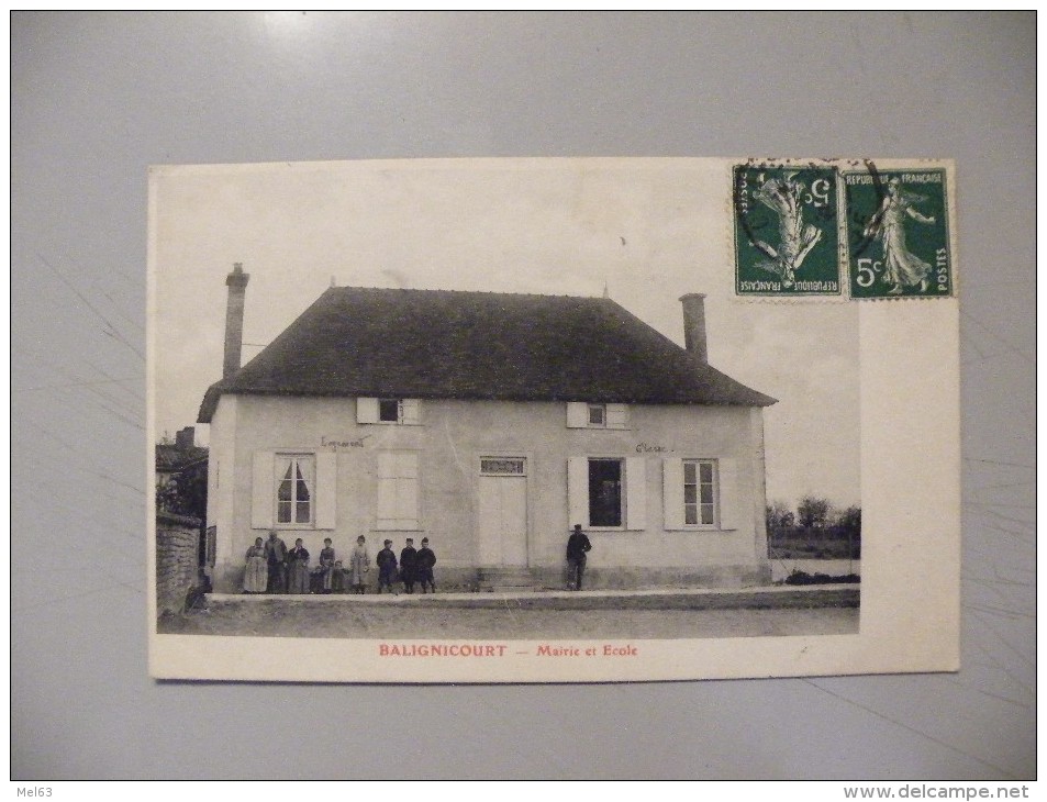 A394. CPA. 10. BALIGNICOURT. Mairie Et Ecole.   Beau Plan Animé. écrite & Voyagée 1912 - Autres & Non Classés