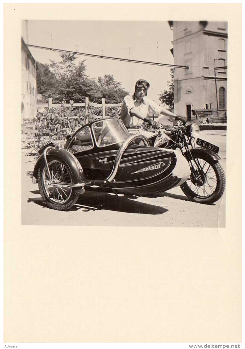 Orig.Foto 1951 - PUCH Motorrad Mit Beiwagen, Fotoformat Ca. 8,7 X 6,2 Cm - Automobile