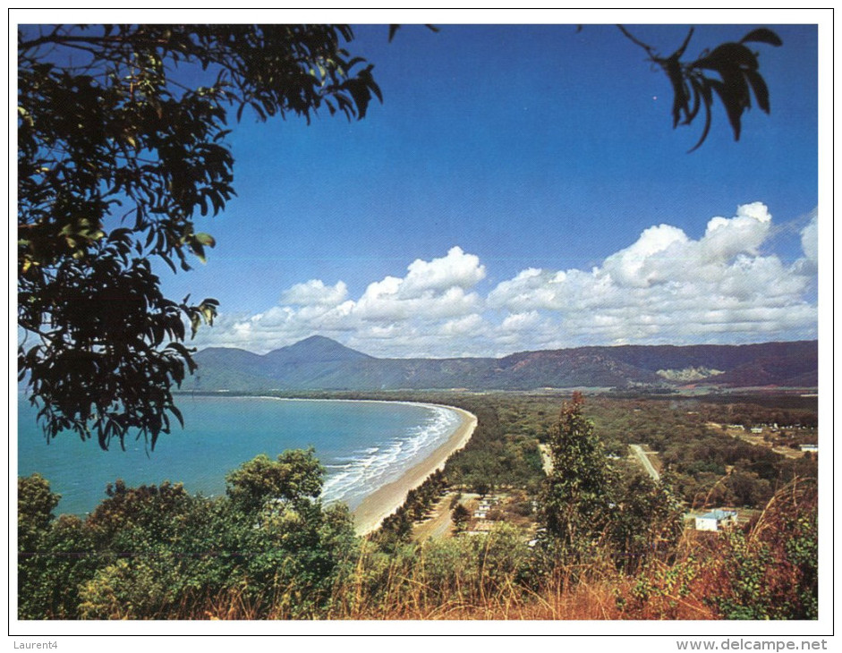 (238) Australia - QLD - Port Douglas Four Miles Beach - Far North Queensland