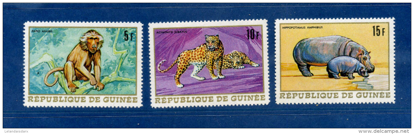 Neufs - Etat: ** Guinée  Crocodile,phacochere,Kobe,singe ,guepard,lion,bufle,éléphant  363/369 PA 86,87   P 255 - Guinea (1958-...)