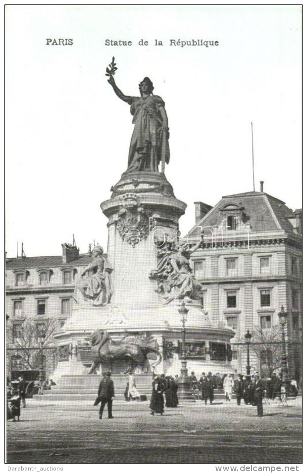 ** Paris, Arc Du Caroussel, Statue De La Republique - 2 Old Postcards - Sin Clasificación