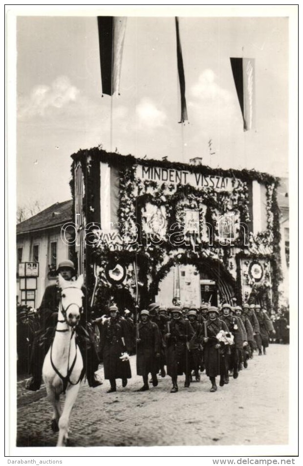 * T1/T2 1938 Rozsnyó, Roznava; 'Mindent Vissza!' A Felvidék Felszabadulásának... - Non Classés