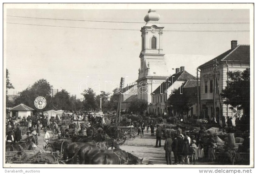 * T2 1937 Arad, Újarad, Aradul Nou; Piac Téri Vásár / Market Square, Vendors, Photo - Sin Clasificación
