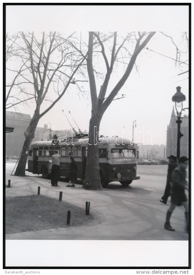 Cca 1959 Budapest, Trolibusz A Kossuth Téren, Korabeli Negatívról Készült Mai... - Sonstige & Ohne Zuordnung