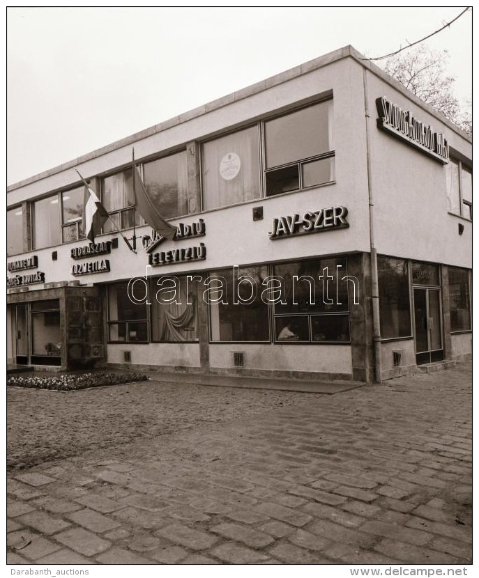 1967 Budapesti Szolgáltatóház, KülsÅ‘-belsÅ‘ Felvételek, 4 Db Szabadon... - Autres & Non Classés