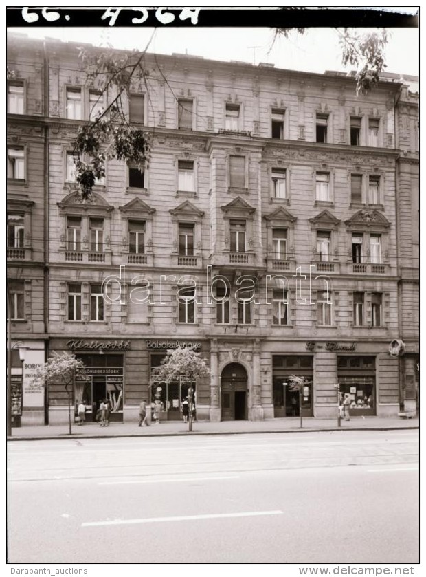 1966 Budapesti épületek, 13 Db Vintage, Szabadon Felhasználható Negatív (öt... - Autres & Non Classés