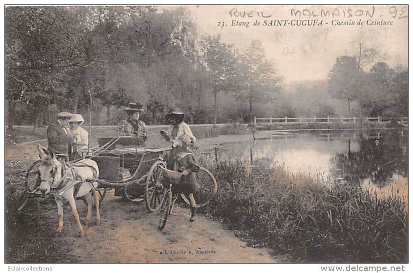 Rueil Malmaison       92   Etang De St Cucufa . Attelage Ane. Marchande Cartes Postales ? ( Voir Tache) - Rueil Malmaison